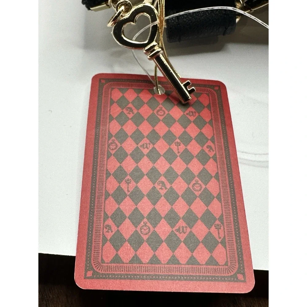 Alice on Wednesday Frame Shoulder Bag Clear Window Black Playing Cards Key Charm